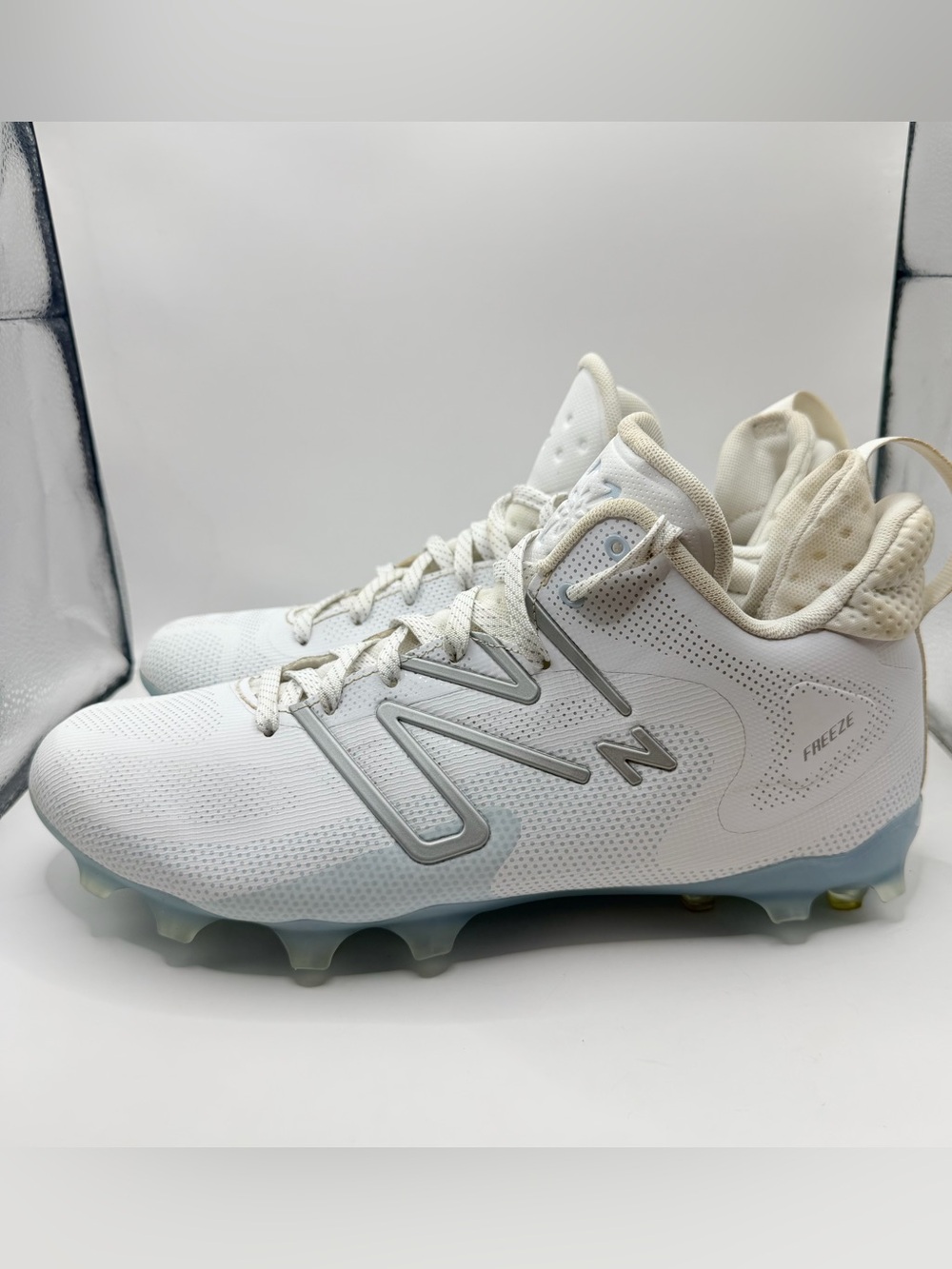New Balance FreezeLX v4 Lacrosse Cleats White Silver FREEZWT4 Men’s 11 2E Wide